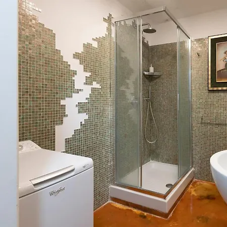 Apartman Elegance At Milánó