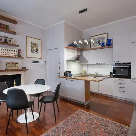 Elegance At Apartment *